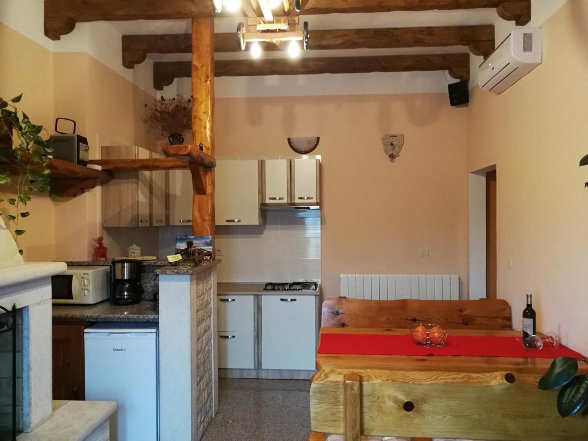 Apartman Fachin Motovun Exterior foto